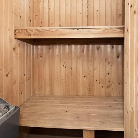 10 Person In Juelsminde Holiday home